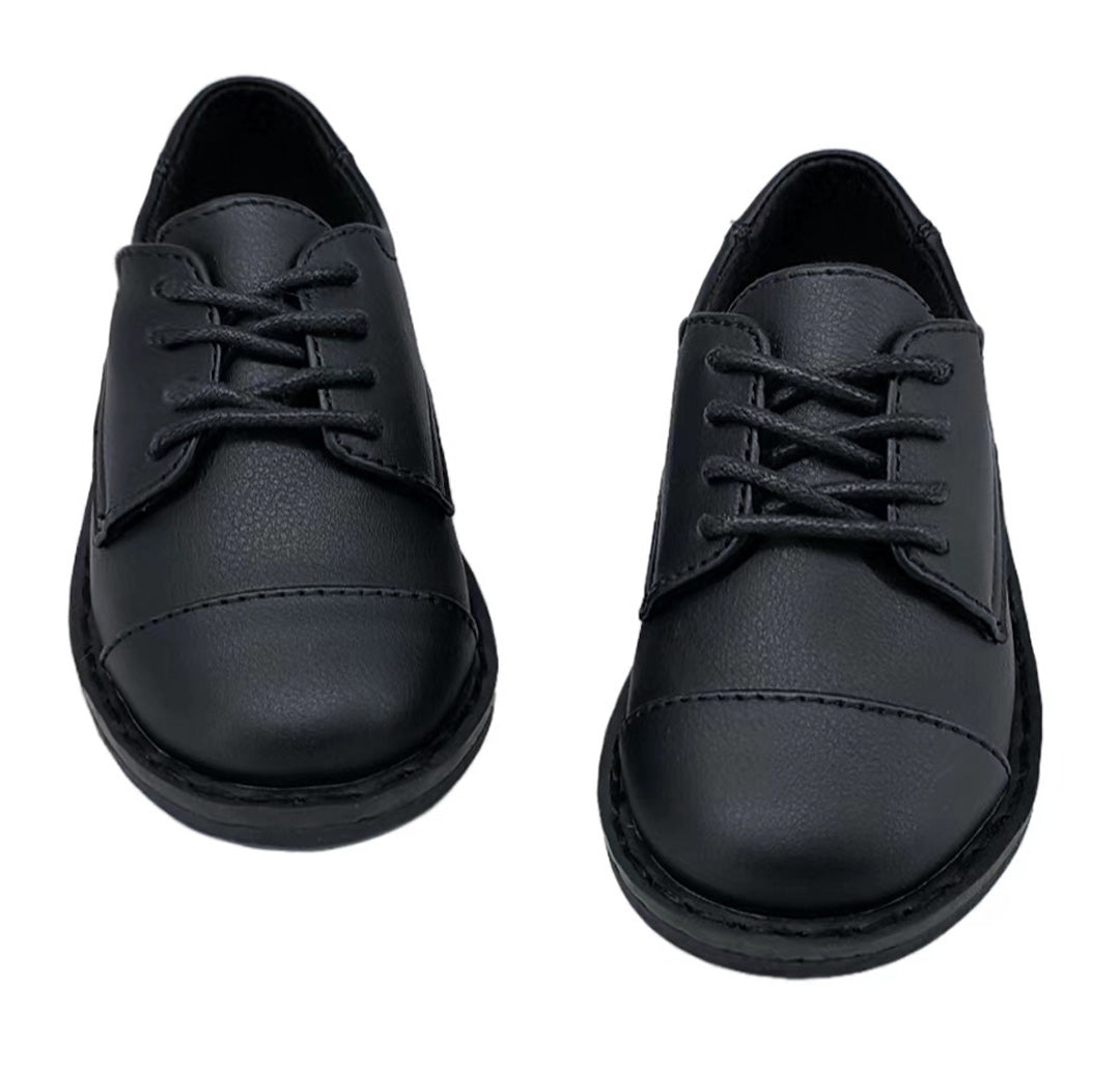 07001 Boys Regina dress shoes