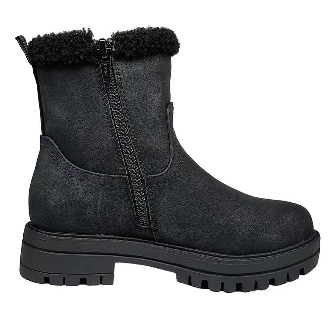 07003 Girls Berber Boots